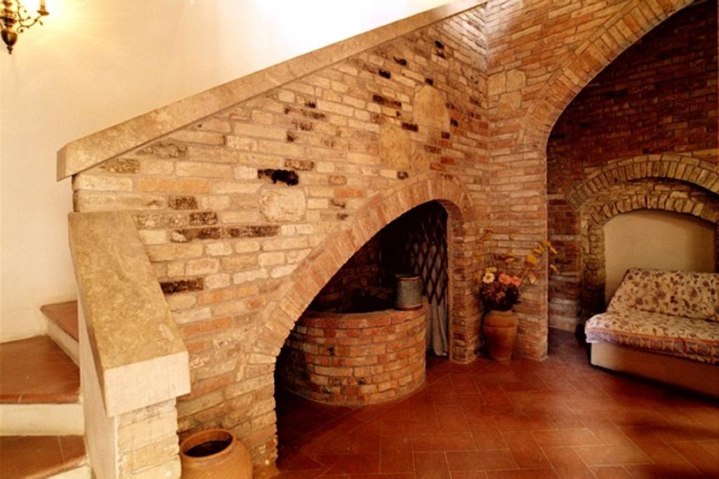 Antica Posta Villa San Gimignano Cameră foto